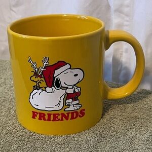 2016 Snoopy & Woodstock Christmas Coffee Mug ‘FRIENDS’